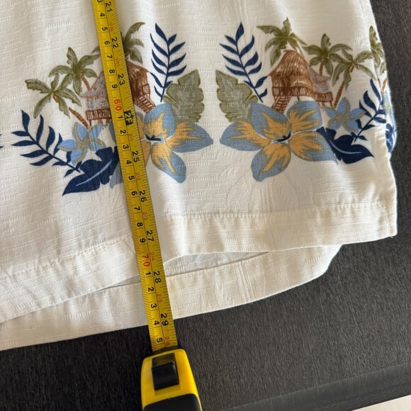 Caribbean Joe's Tropical White SS Button Down Shirt Mens Hawaiian, Size M - Picture 6 of 7